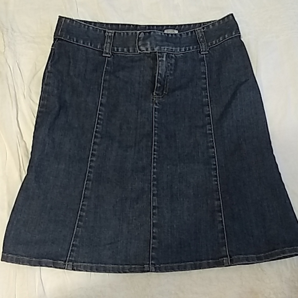 🤩 3/$20 H&M denim size 10 skirt